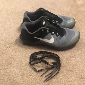 Nike Metcon 2 Flywire - Size 7 Womens